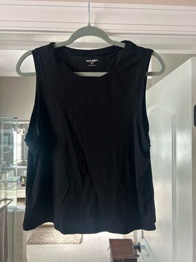 Old Navy Black Muscle Tank Top